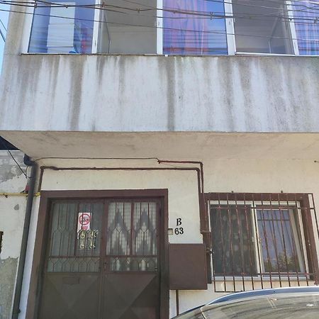 Hostel Emy Camere Cu Baie Proprie Aproape De Plaja 3 Papuci Констанца Екстериор снимка