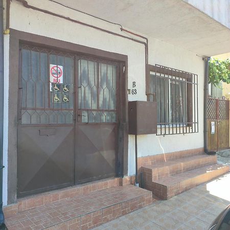 Hostel Emy Camere Cu Baie Proprie Aproape De Plaja 3 Papuci Констанца Екстериор снимка
